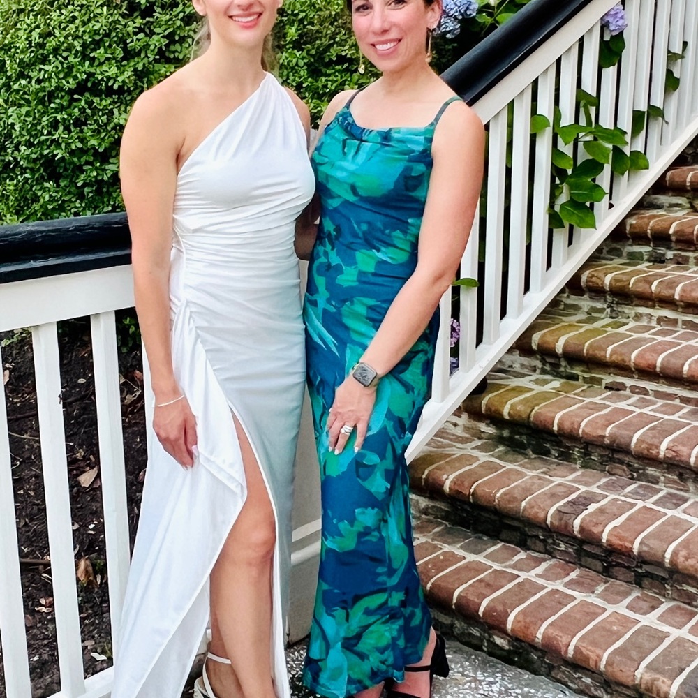 Elegant Satin White One-Shoulder Dress